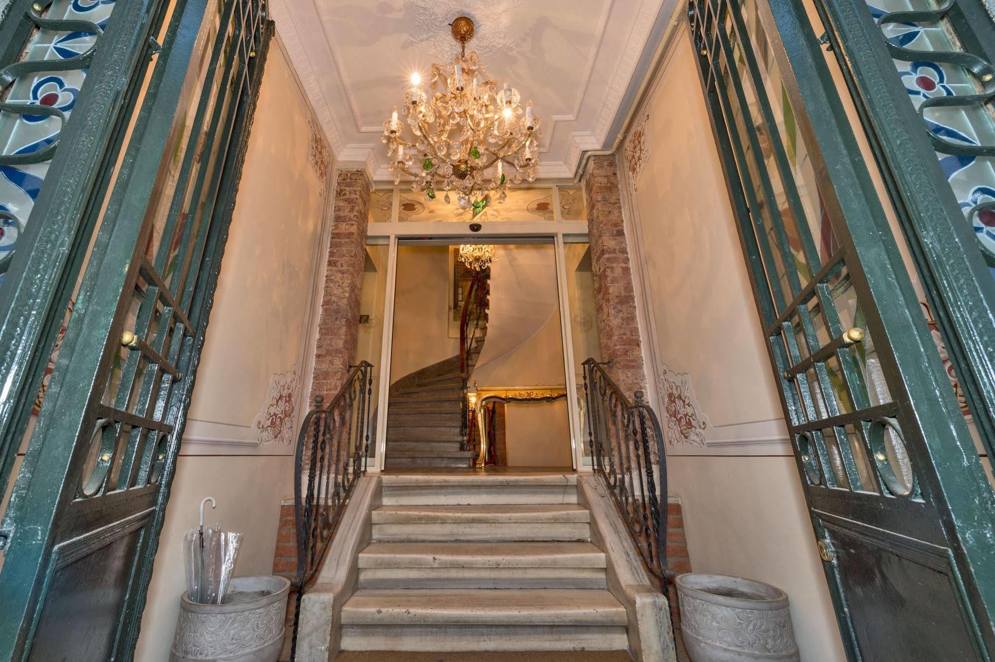By Murat Crown Hotel Taksim Istanbul Luaran gambar